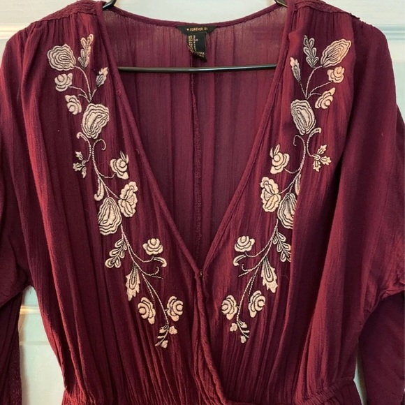 Small Burgundy Dress - Picture 3 of 7